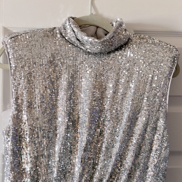 Express! Sequin Asymmetrical Mock Neck Dress Silver Grey in Size: M. - Picture 6 of 6
